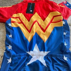 Cycling riding jersey (Wonder women)